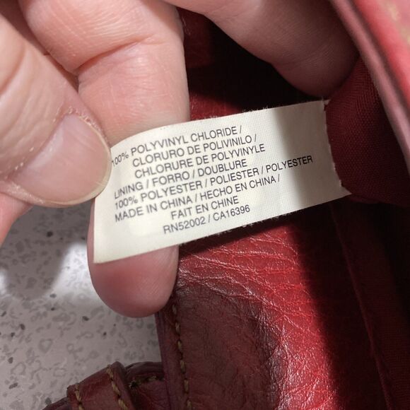 Liz Claiborne Burgundy Red Shoulder Bag Purse Multiple Pockets Double Handles - Picture 10 of 10